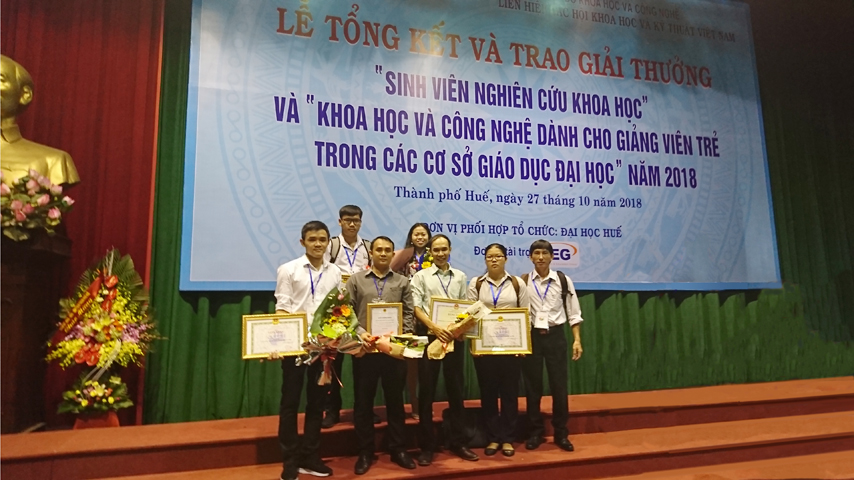 Sinh viên, giảng viên trẻ trường ĐH Thủ Dầu Một đạt 9 giải thưởng nghiên cứu cấp bộ